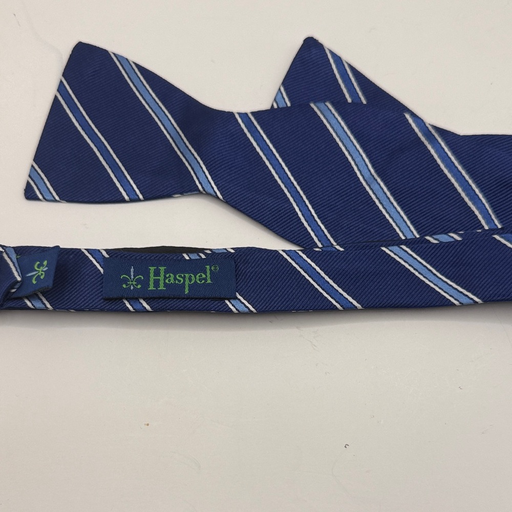 Haspel‎ Mens Silk Bow Tie Blue Striped Mens Tie